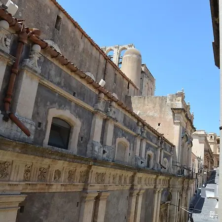 Bed & Breakfast Novecento Siciliano *