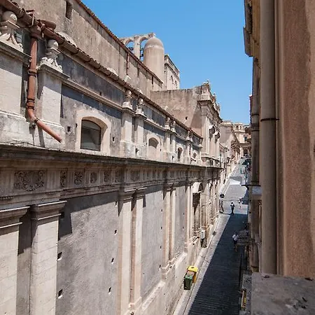 Bed and breakfast Novecento Siciliano 4*