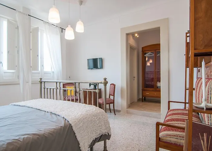 Novecento Siciliano Bed and Breakfast Νότο