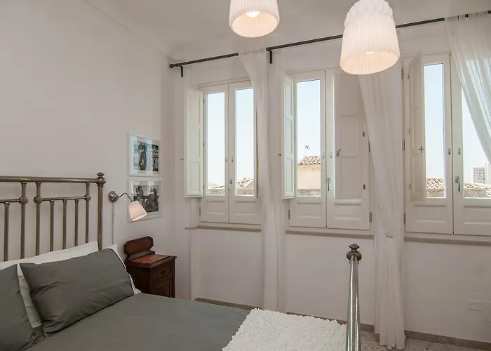 Novecento Siciliano Bed and Breakfast Νότο